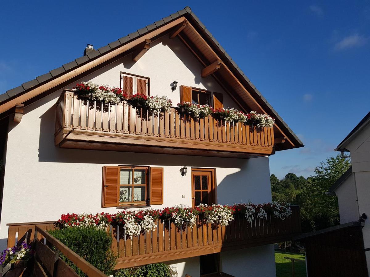 Ferienwohnungen Am Burgberg Lichtenberg  Екстериор снимка